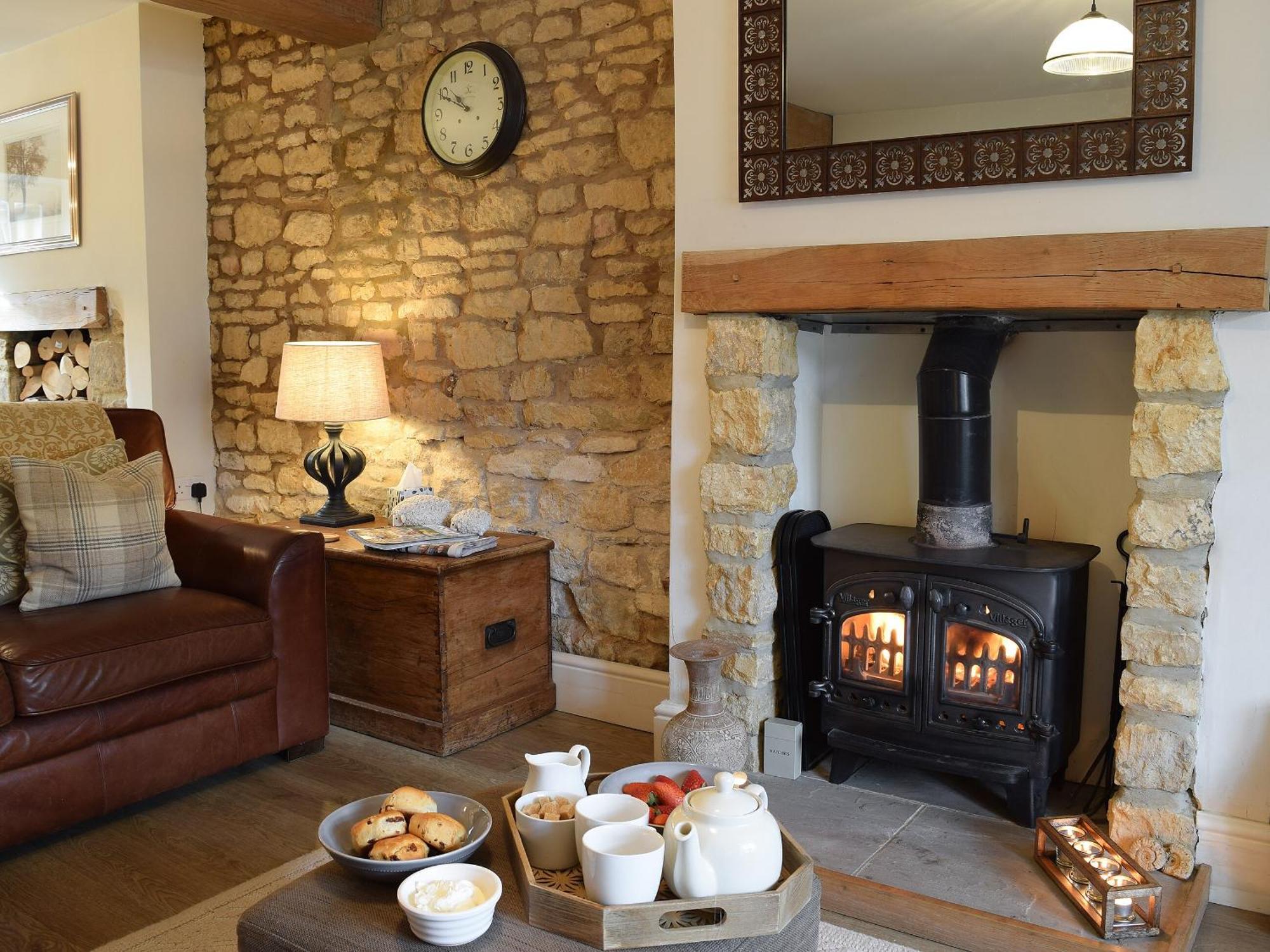 Spring Cottage Bourton-on-the-Water Ngoại thất bức ảnh
